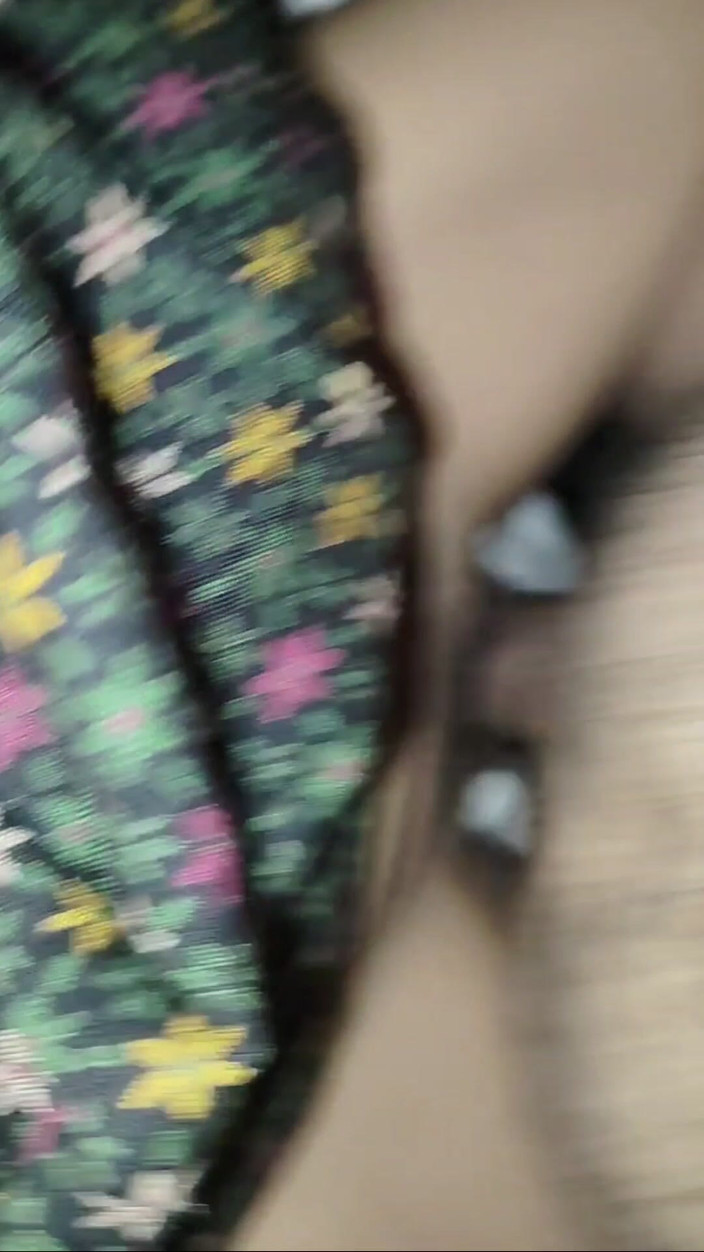 Desifukraa: I-am futut pizda strâmtă cu o pulă groasă și i-am frecat...