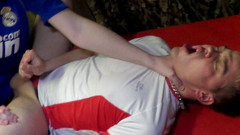 Gaybareback: Cristian Martin viene scopata senza preservativo e sborrata dentro nel...