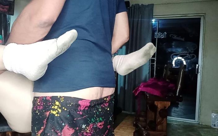 Prettypoison: Nevlastní otec šuká moji těsnou 19letou kundičku