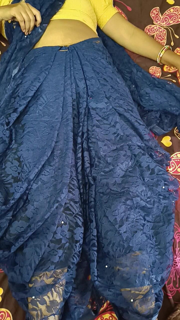 Desigirlsiri: Desi Telugu tante unerwartetes ficken mit ghost