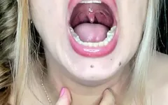 Endoscoop supershow! Ik heb grote hele vruchten ingeslikt!