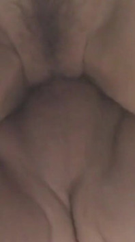 Gadis remaja dengan toket aduhai dan memek berbulu dientot habis-habisan sama kontol besar sampai dicrot di mulut