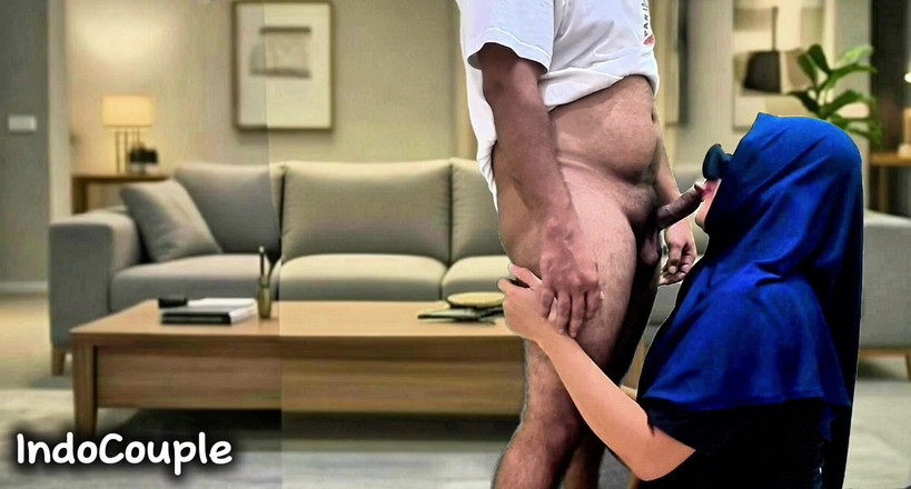 Indo Couple: Prietenul soțului ei vine acasă să se joace cu ea în...