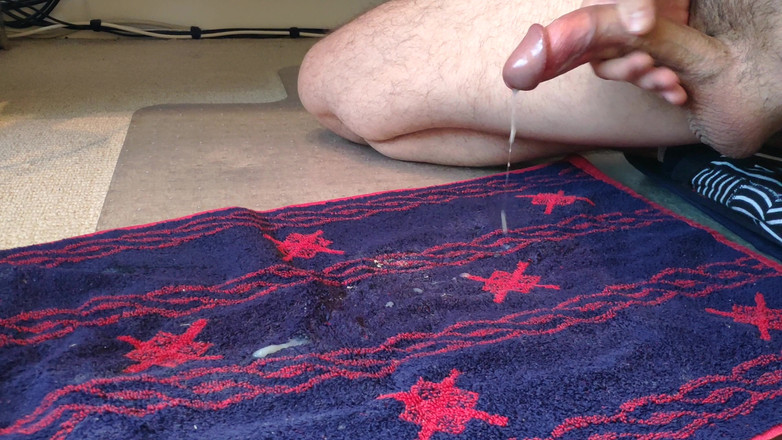 Curved One: Cumming with younger girlfriend in another room