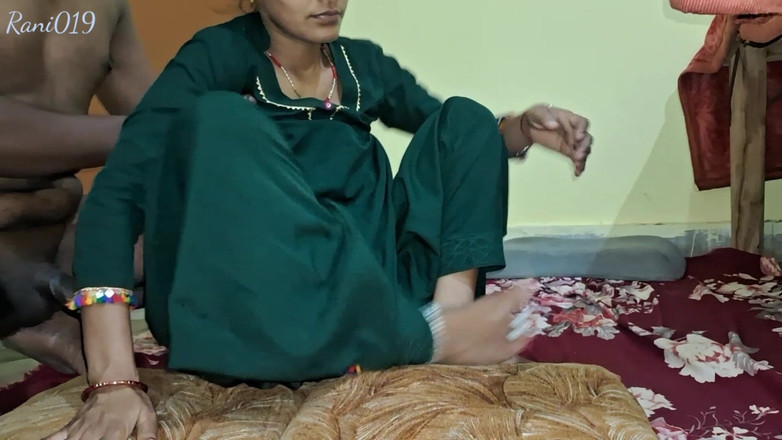 Rakesh: Hintli uttar pradesh desi ev hanımı rani yenge yengeyi mae...