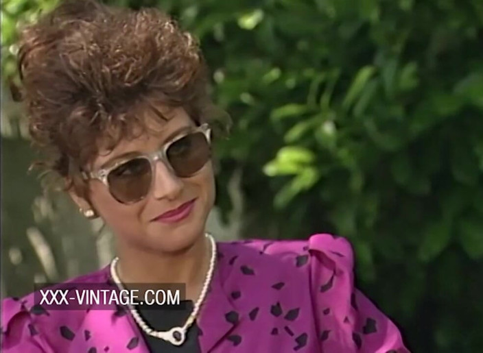 XXX-Vintage: ความทรงจำเซ็กซี่กับสาวผมน้ำตาลหน้าอกใหญ่