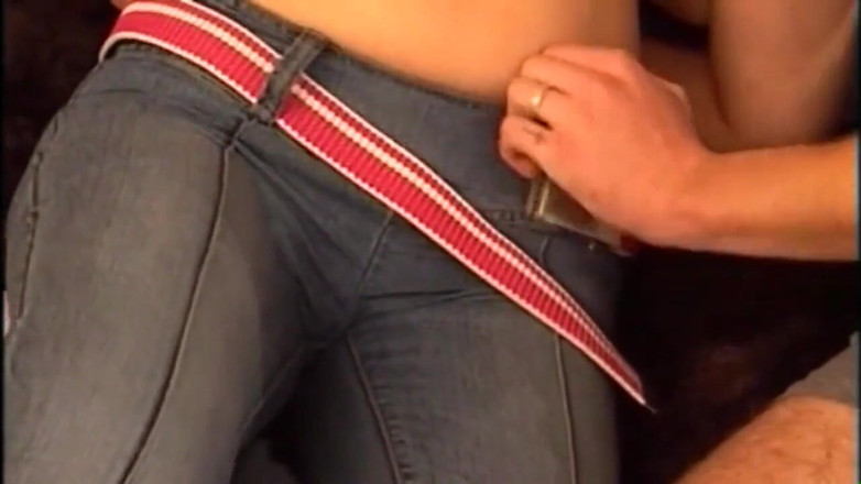 Deutschland porn: Dívky vyzvednout na ulici (celý porno film)