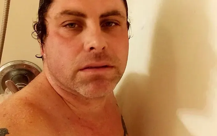 JG Risk: Close up shower show