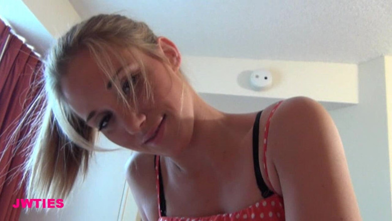 Desperate Pleasures: Stiefvader Kleine Prinses HD