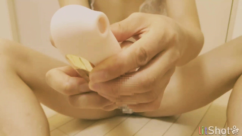 Mayumi Kanzaki: Tôi Thủ Dâm Với Một Món Đồ Chơi Mới