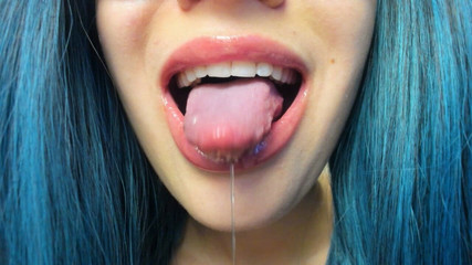 Rarible Diamond: Z jazyka mi kape slintá slintá