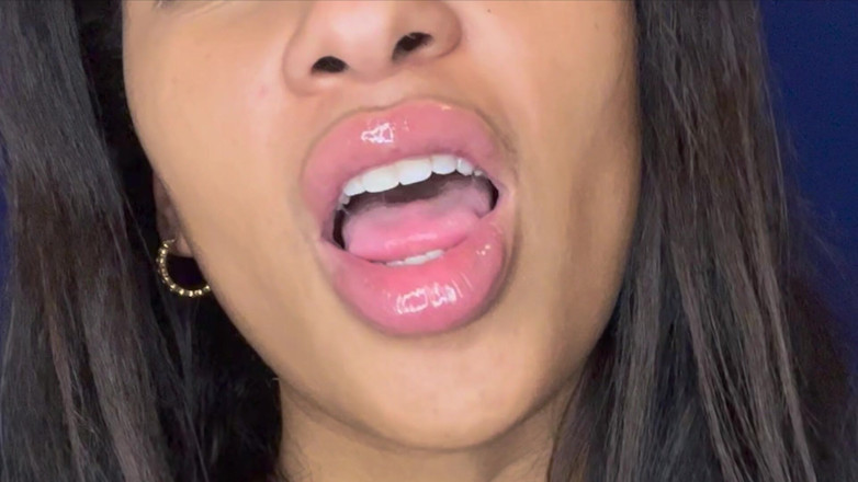 Mya Mula Goddess: 婊子嘴巴恋物癖