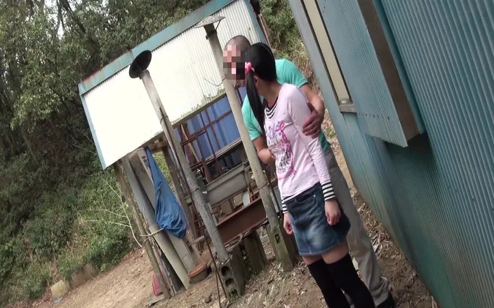 Vulture: Warm Pussy Made Loose and Extra Wet From Cumming so...