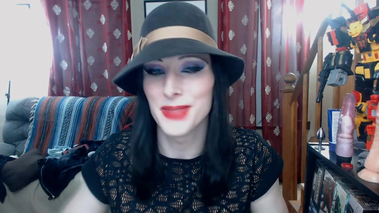 Ivyrose499: Trans Cam Girl Ivyrose499 Cum and Swallow