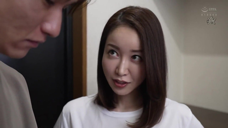 Smooth Time: 私の親友は女性に変身し、私は彼女とより頻繁にセックスできるようになりました。パート2