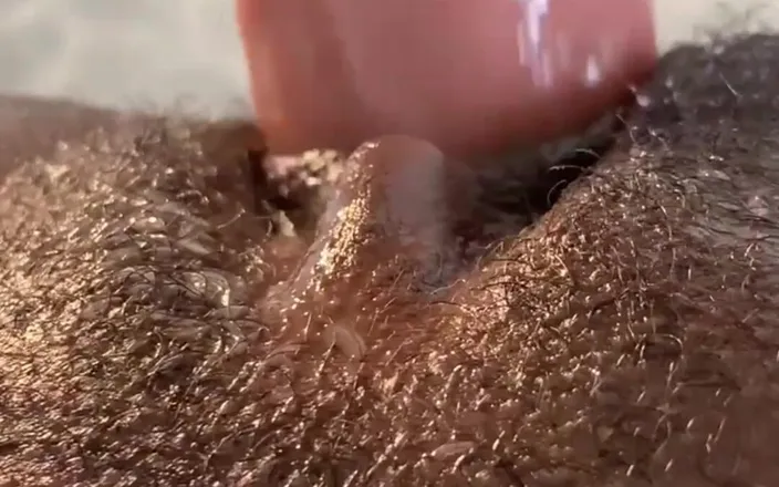 SEXXY-DAISY: Wet Pussy Sounds Good Close up