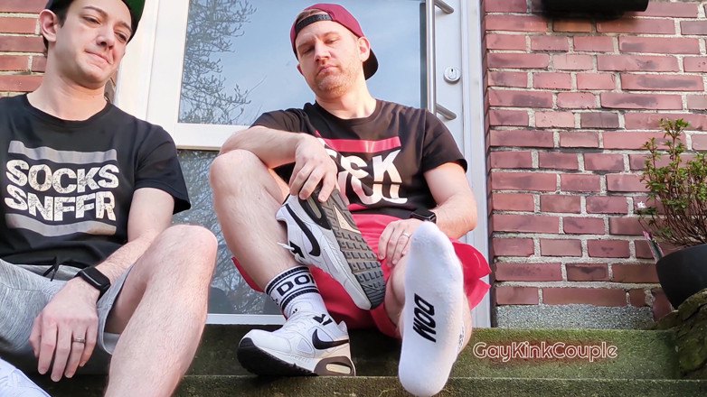 Gay Kink Couple: Sharing Nike Air Max Sneaker 5