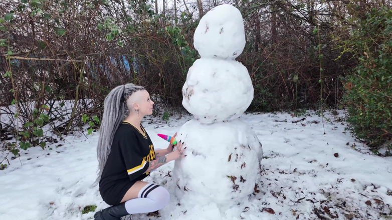 EdgesOfReality: Den Schneemann Ficken!