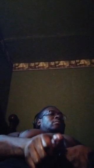 Dewon1981: Massage long BBC with oil and cumshot