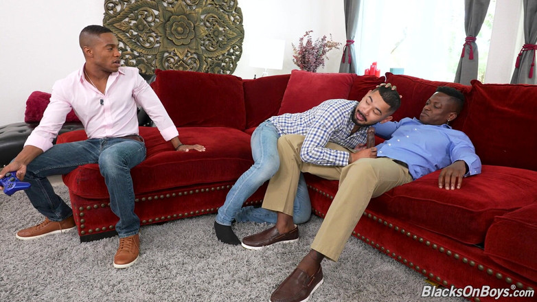 Downlow Boys: Downlowboy jon darra, jake waters e marcel eugene