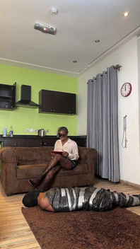 Perhambaan BDSM Femdom Afrika - Domina Havi
