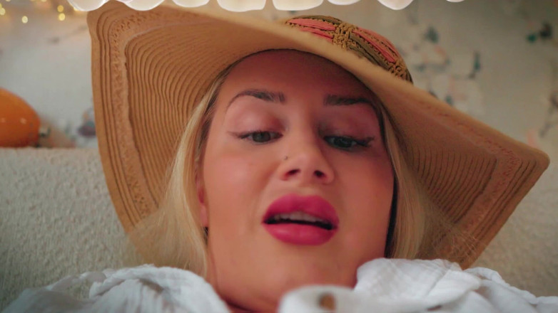 JessieHH: Snědená živá a spolknutá celá mým vlastním nevlastním synem HD