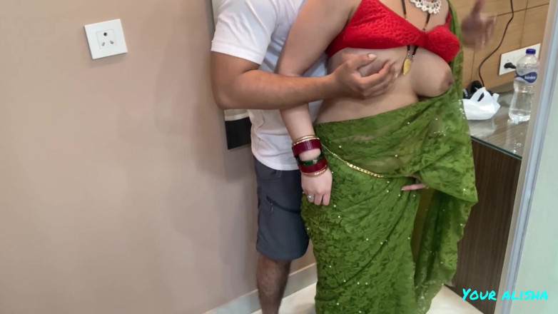 Your Alisha: Kompilasi Bhabhi Desi Alisha