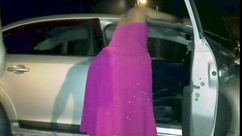 Novinha Insaciavel: Pekerja seks dubur di Tepi Jalan 30 Dolar
