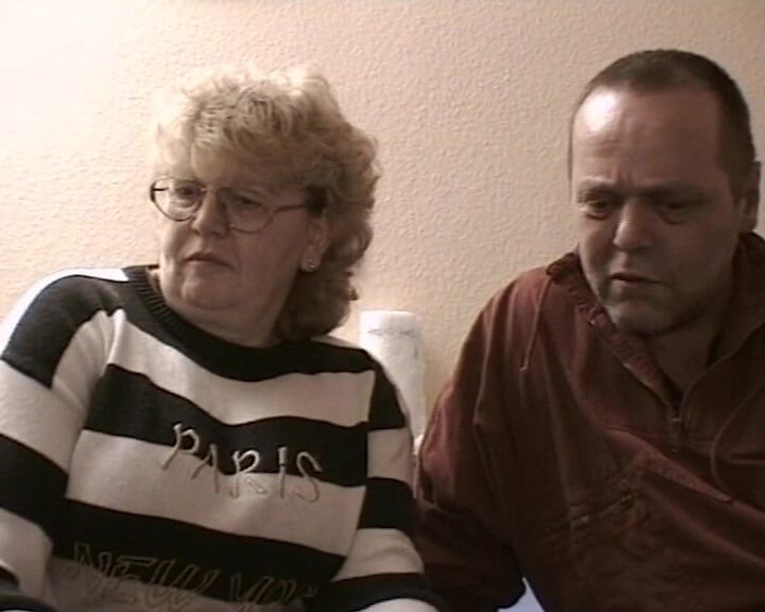 BB Video - Old School: Tysk amatör mogen trekant FFM stora naturliga bröst fett blondin