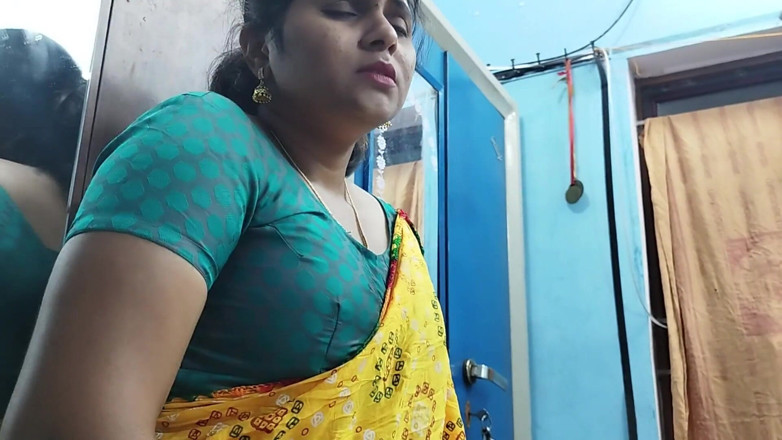 Vaigavarun45: Mallu patron hizmetçi ile ateşli seks