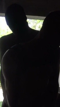 สาวร่านฝรั่งเศสโดนเย็ดแบบไม่ใส่ถุงโดย Badboy