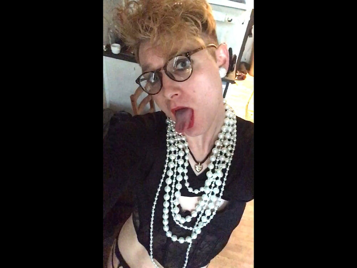 Sissy Cindy Slut: La sissy cagna