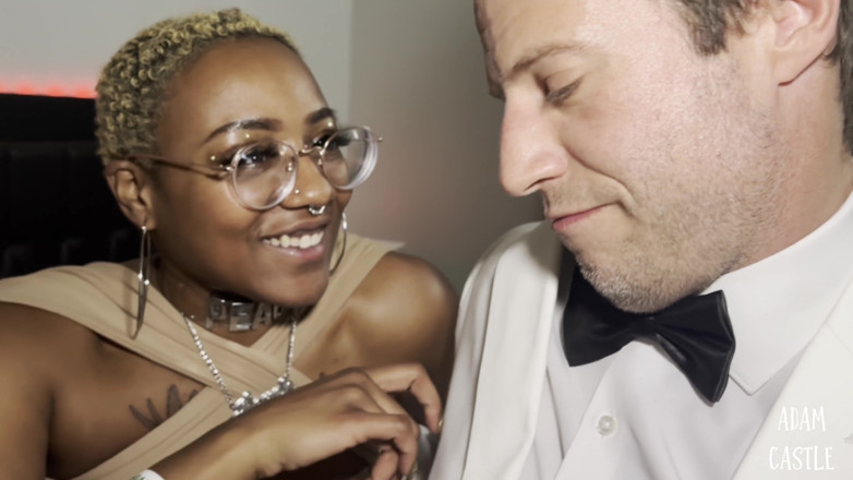 Adam Castle: セックスピオネージ:リクルートとファム・ファタールとのセックス