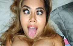 nutON: Anální ahegao výstřik na obličej