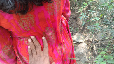 Magilmathi: Memek bebrulu hot ini dientot habis-habisan di hutan