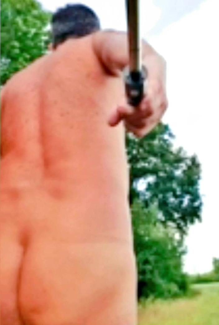 MaleModel: Countryside Naked Walks