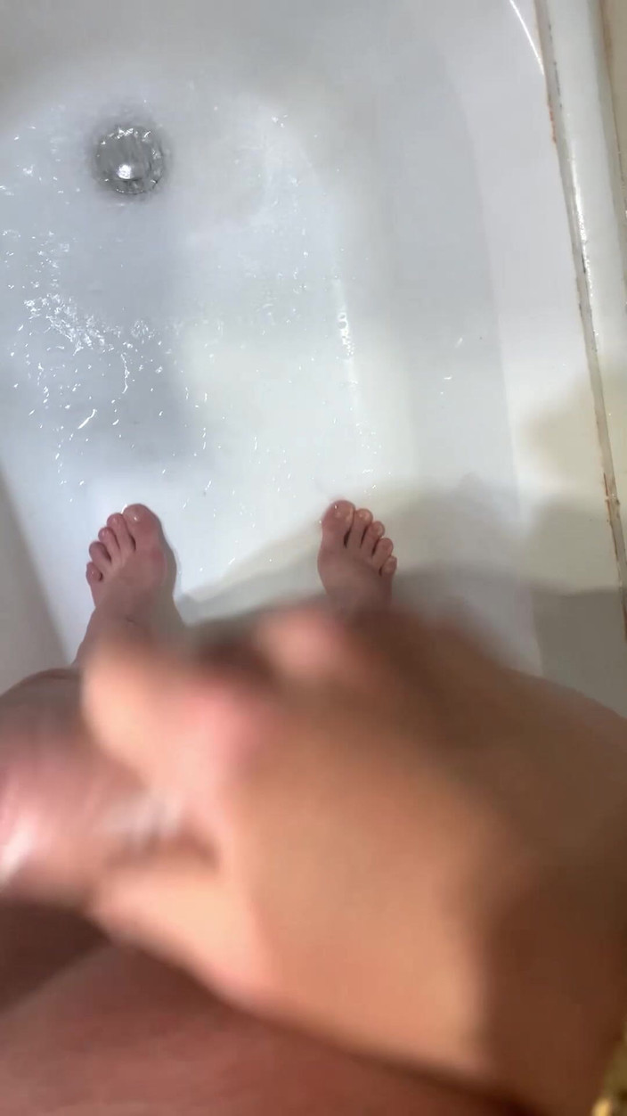 Number F 19: In der dusche kommen