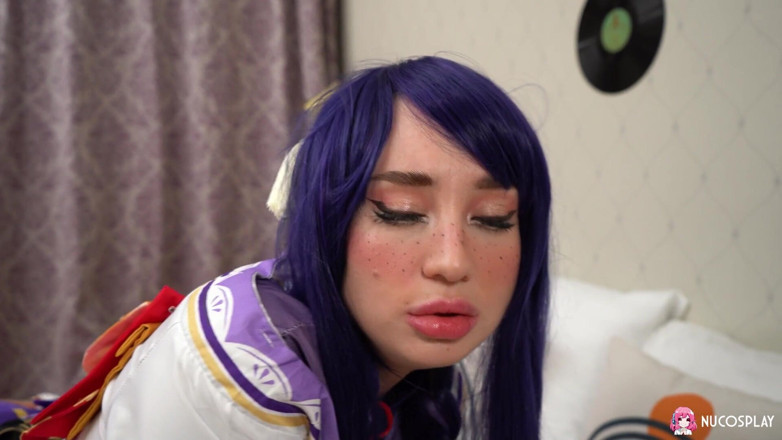 Nu Cosplay: Hentai hottie mooie Mary wordt geneukt door een dikke lul