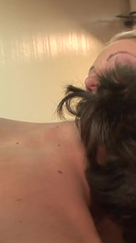 L'audition de deux danseurs se transforme en orgie
