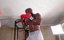 Hallelujah Johnson: Бокс тренировка Saq упражнения могут способствовать улучшению физической работы и поддерживать молодое движение на протяжении всей жизни.
