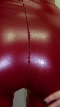 Fucking a Hot Babe in Leather Leggings
