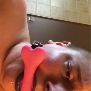 Lyla Switch: Gagged drooling morning masturbation