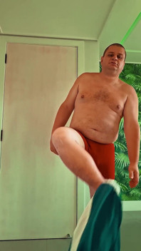 (keine Gewalt) POV-kampf Und Der Geheime Umzug in Der Sauna Von Heavyhitterboxer