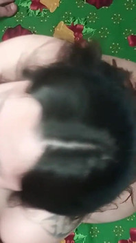 Di Lutut Saya Menghisap Zakar Bos Saya Sehingga Ia Merangkap Di Muka Saya