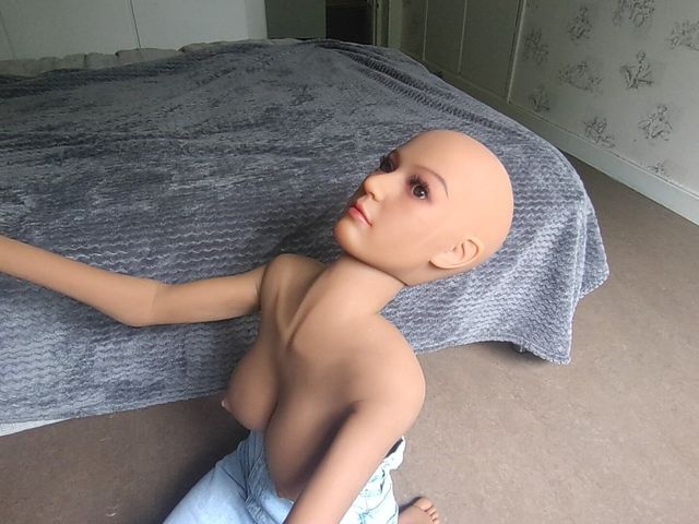 Cum on My Bold Doll (Adventuremacmax)