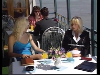 Xtime Network: Buitenshuis neuken met blonde MIFL