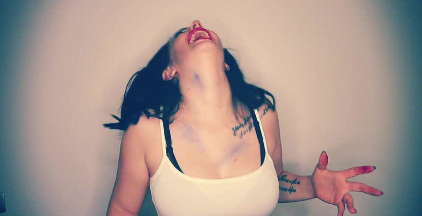 Goddess Misha Goldy: Mi lápiz labial impure para nosotros dos!