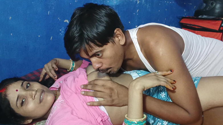 Rinki559: बिस्तर पर भारतीय
