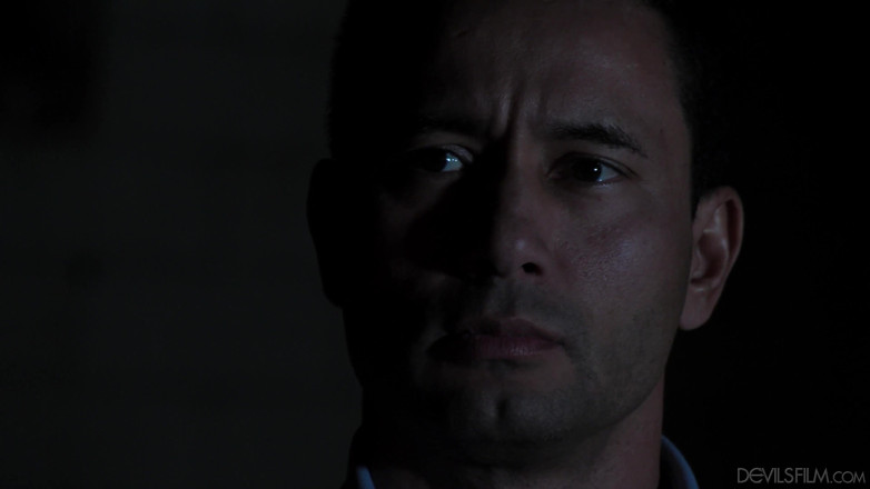 Devils TGirls: Geiler typ von nebenan betrügt mit trans-schätzchen annabelle Lane