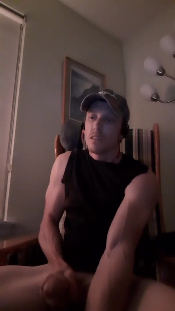 AlphaCathexis: Очі мускулистого хлопця відкочуються, коли він кінчає